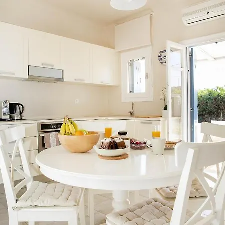 Relax By Mikri Santa Maria Beach - 2 Bedroom House